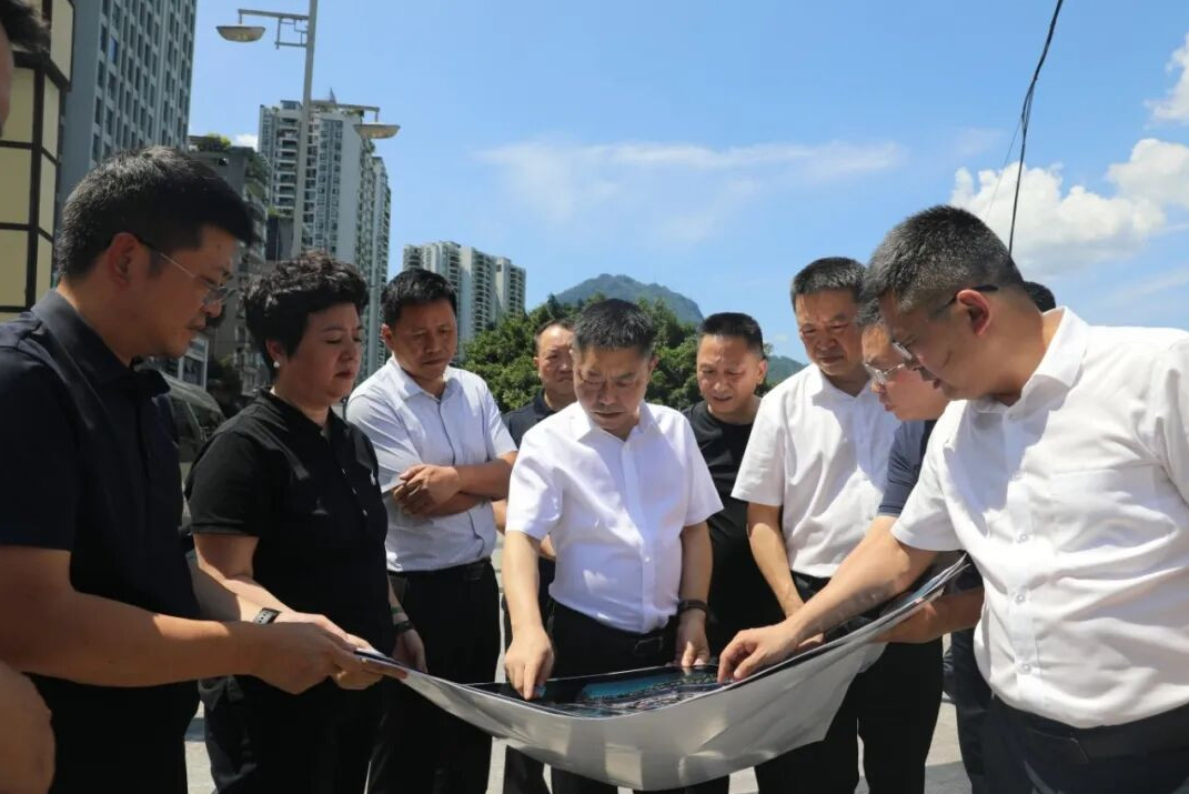 任序江在河堡电信片区城市更新项目现场调研。.png